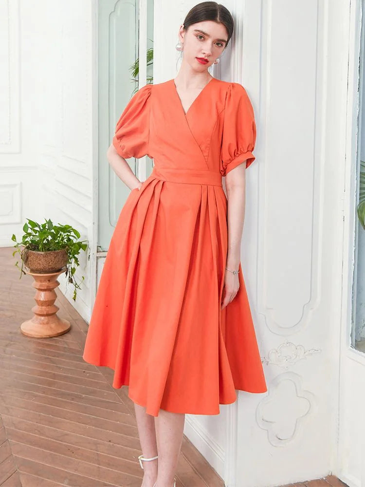 High end dress women's wear summer new French waist cotton linen temperament V-neck umbrella skirt