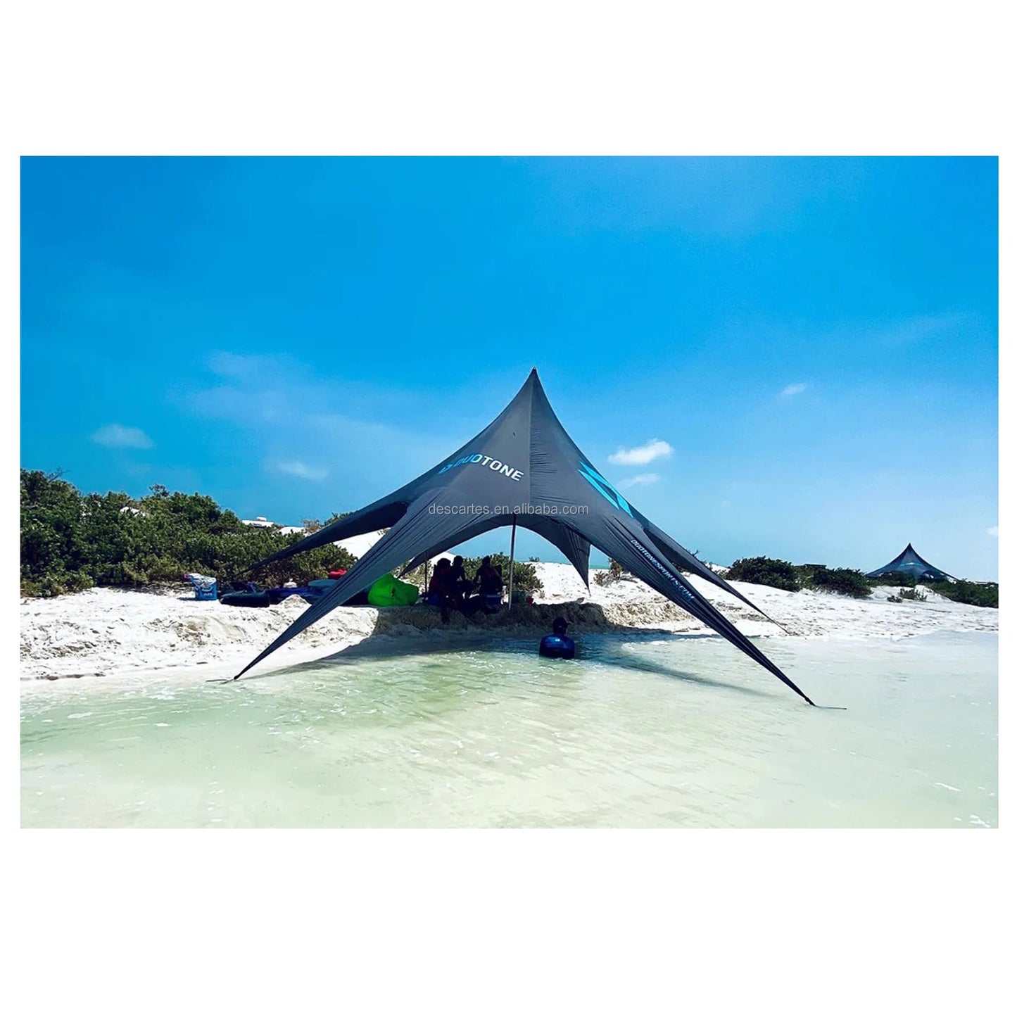 Luxurious and stylish unimodal spider tent suitable for camping activities